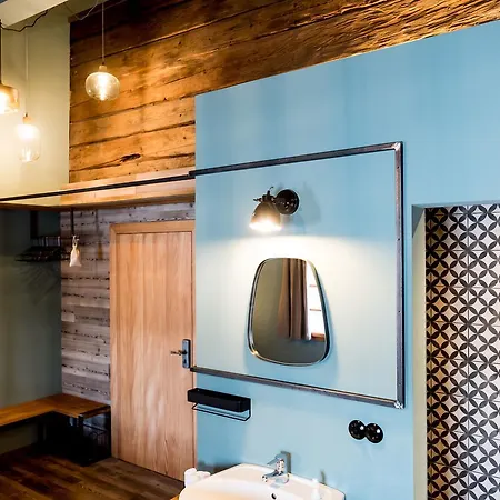 Peakini Farmhaus Vakantieboerderij *