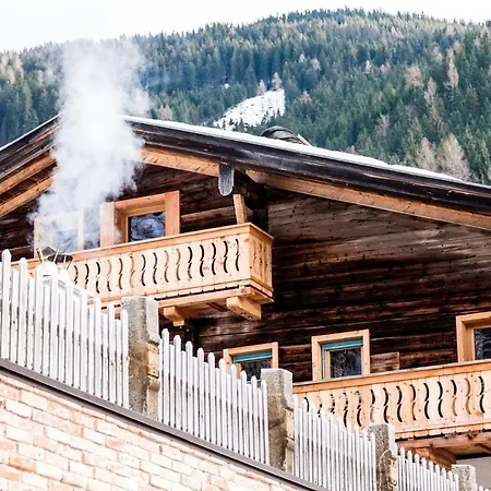 Peakini Farmhaus Vakantieboerderij *