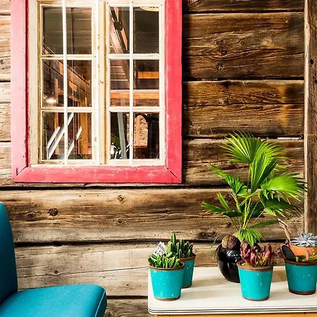 Peakini Farmhaus Vakantieboerderij *