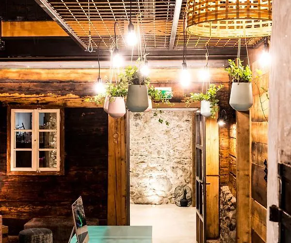 Peakini Farmhaus * אונטרטאורן